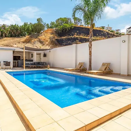 Casa De La Playa Holiday home
